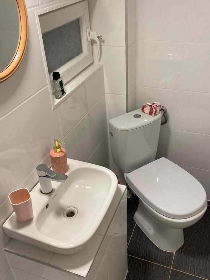 Stern Unterkunft Bis Zu 9 Betten Verfuegbar BRE Exterior foto